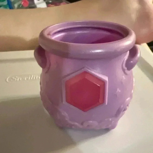 Magic Mixies Magical Misting Cauldron, - Cauldron Only - Picture 1 of 7